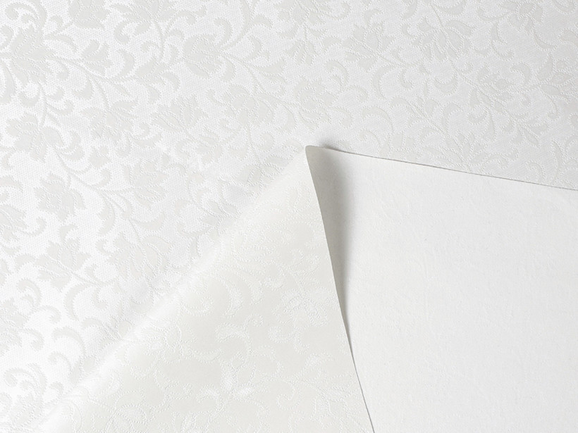 PVC ubrusovina s textilním podkladem - květiny na bílém