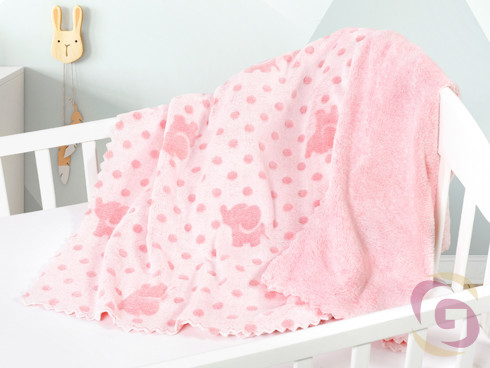 Kvalitní dětská deka z mikrovlákna - růžoví sloníci s puntíky
