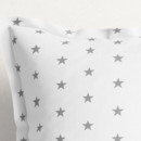 Vánoční bavlněný povlak na polštář s ozdobným lemem - šedé hvězdičky na bílém