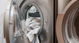 Jak prát ručníky, aby zůstaly voňavé a hebké?