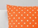 Dekorační povlak na polštář LONETA - vzor bílé puntíky na oranžovém