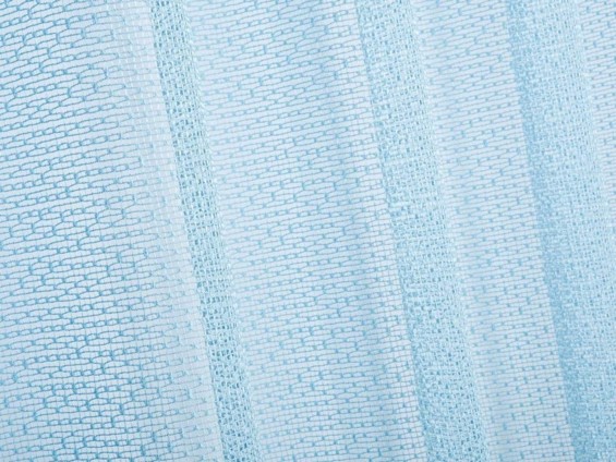 Žakárová záclona vzor 004 blankytně modrá síť - metráž