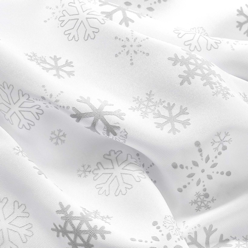 Vánoční teflonová látka na ubrusy - stříbrné vločky na bílém