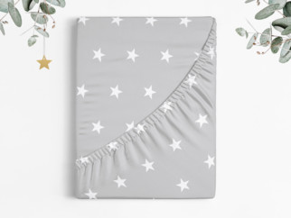 Vánoční bavlněné napínací prostěradlo - bílé hvězdičky na světle šedém