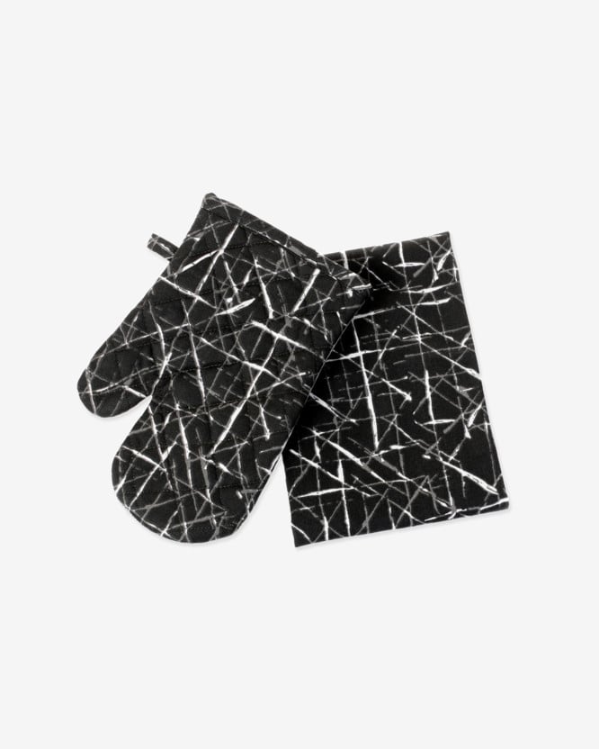 Kuchyňská bavlněná chňapka+utěrka - designové čáry na černém