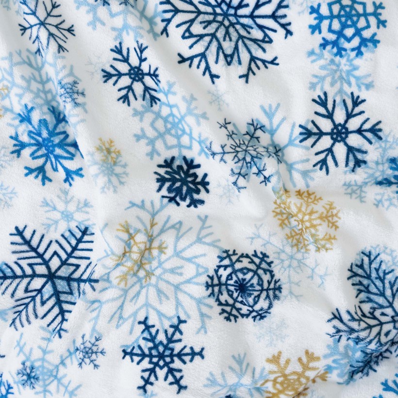 Vánoční extra hebké povlečení Mikroplyš - sněhové vločky na bílém