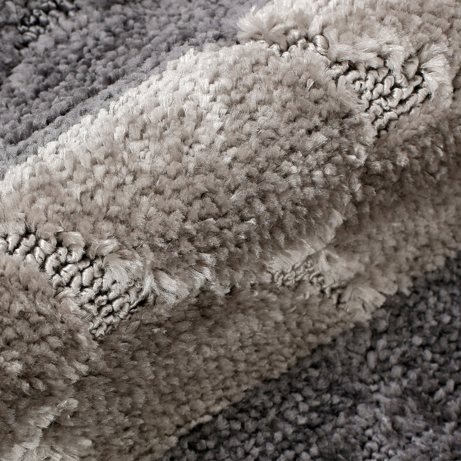 Koupelnová předložka / kobereček s vyšším chlupem 50x80 cm - šedé pruhy