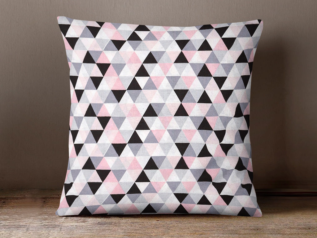 Bavlněný povlak na polštář - růžové a šedé trojúhelníky