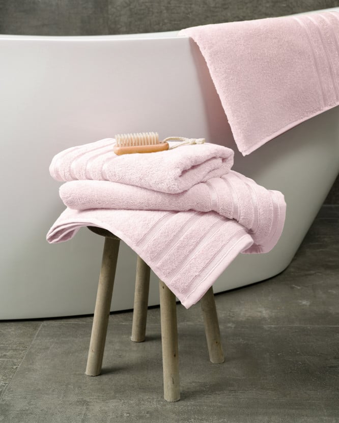 Bambusový ručník/osuška Bamboo Lux - pastelově růžový