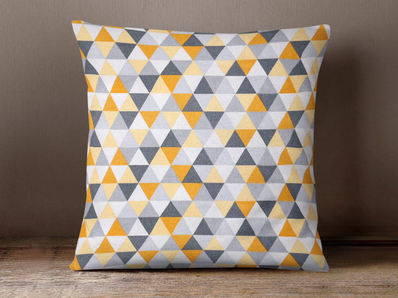 Bavlněný povlak na polštář - oranžové a šedé trojúhelníky