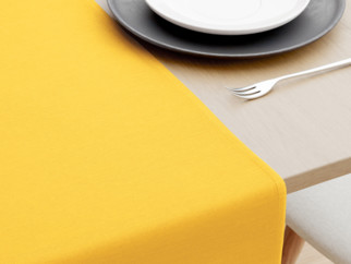 Dekorační běhoun na stůl LONETA - sytě žlutý