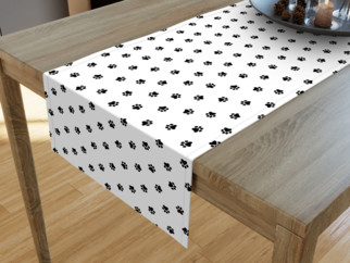 Bavlněný běhoun na stůl - vzor černé tlapky na bílém