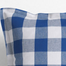 Bavlněný povlak na polštář s ozdobným lemem - velké modro-bílé kostky