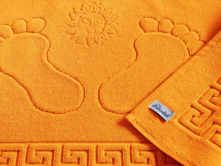 Koupelnová froté předložka oranžová vzor „Nožky” 50x70 cm
