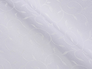 Teflonová látka na ubrusy - bílá s fialovým nádechem s velkými ornamenty - šířka 160 cm
