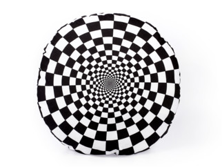 Dětský polštářek - černo-bílá šachovnice