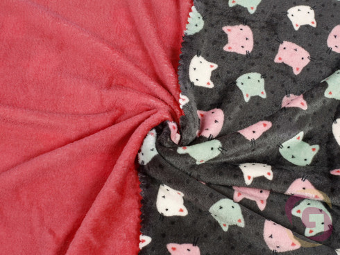Kvalitní dětská deka z mikrovlákna - vzor kočky