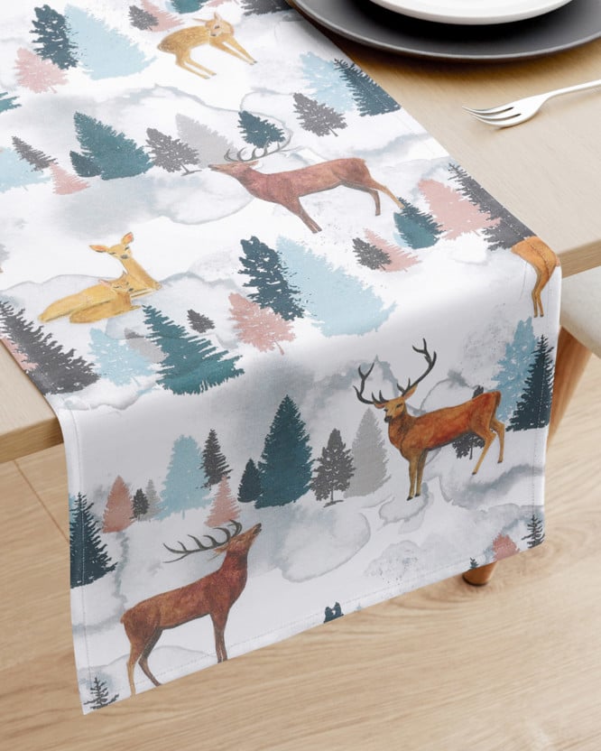 Vánoční běhoun na stůl Loneta - malovaní jeleni a srnky