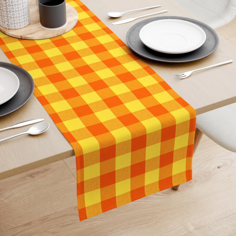 Běhoun na stůl 100% bavlna - velké oranžovo-žluté kostky