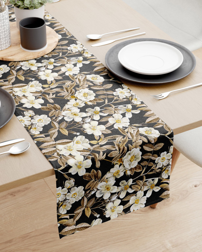 Běhoun na stůl Loneta - květy na černém