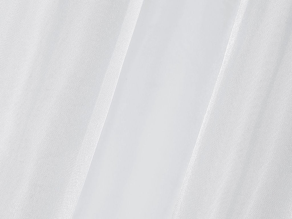 Perleťově bílá hladká organza bez vzoru - metráž