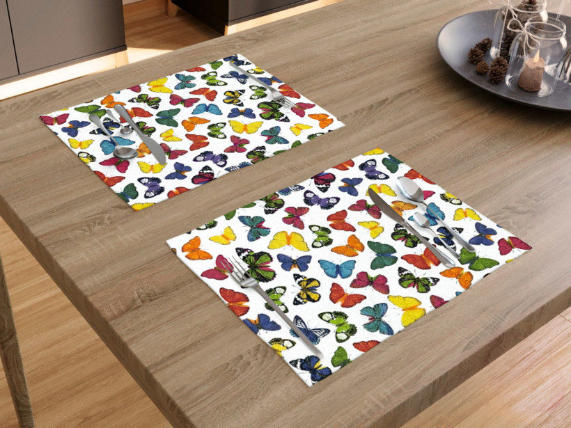 Prostírání na stůl Verona - barevní motýlci na bílém - sada 2ks