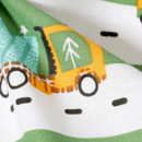 Bavlněné plátno Simona - autíčka ve městě na zeleném - metráž š. 160 cm