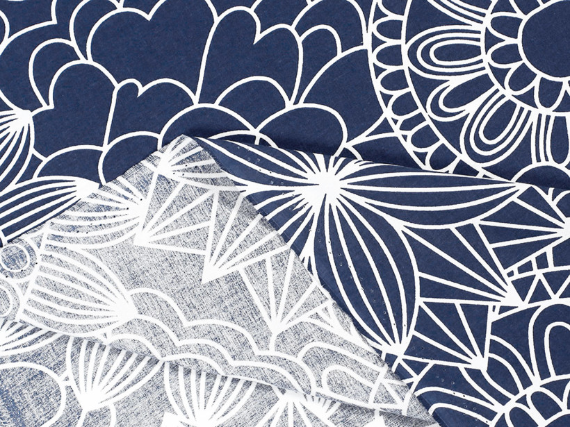 Bavlněné plátno - velké bílé mandaly na tmavě modrém
