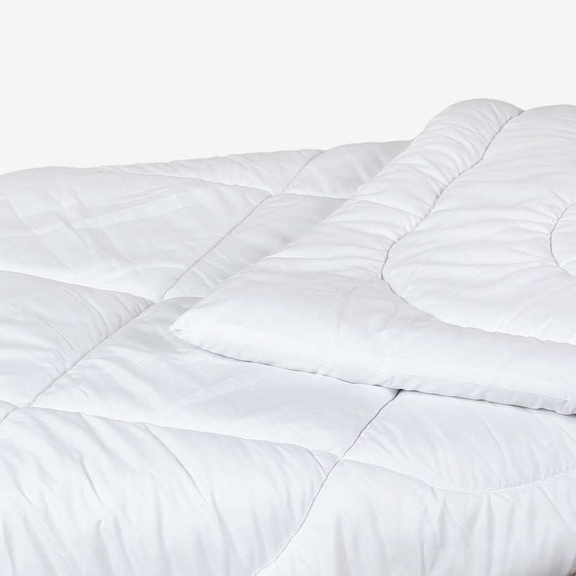Zimní přikrývka Comfort - 1700g - 140x220 cm (prodloužená)
