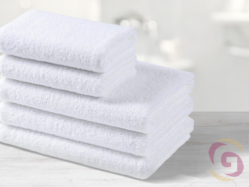 Hotelový froté ručník / osuška bez bordury - bílý